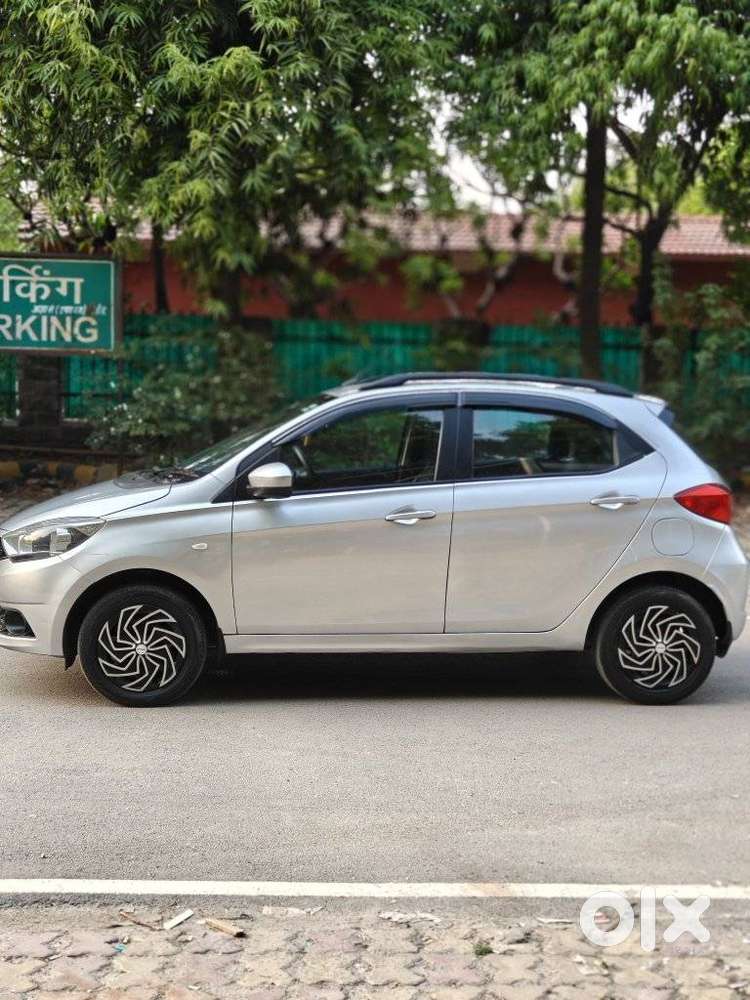 Tata Tiago 1.2 Revotron Xt Rhythm, 2017, Petrol