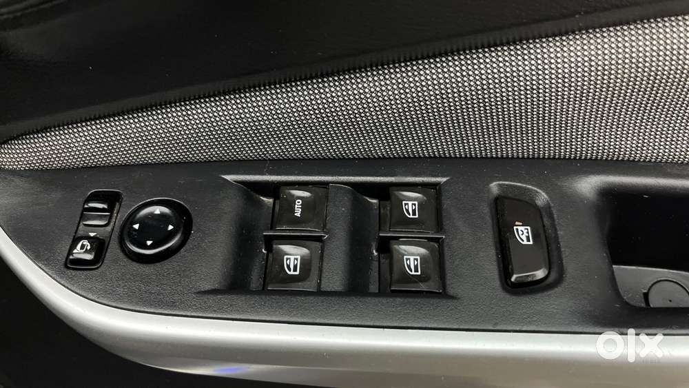 Nissan Magnite 1.0 Xv Turbo Cvt, 2022, Petrol