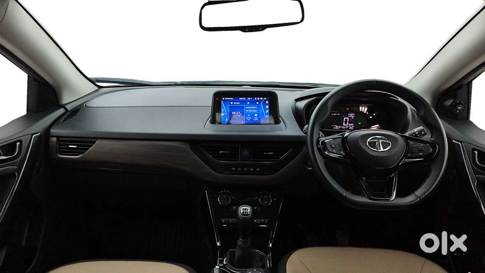 Tata Nexon 1.2 Revotron Xz Plus Premium, 2022, Petrol
