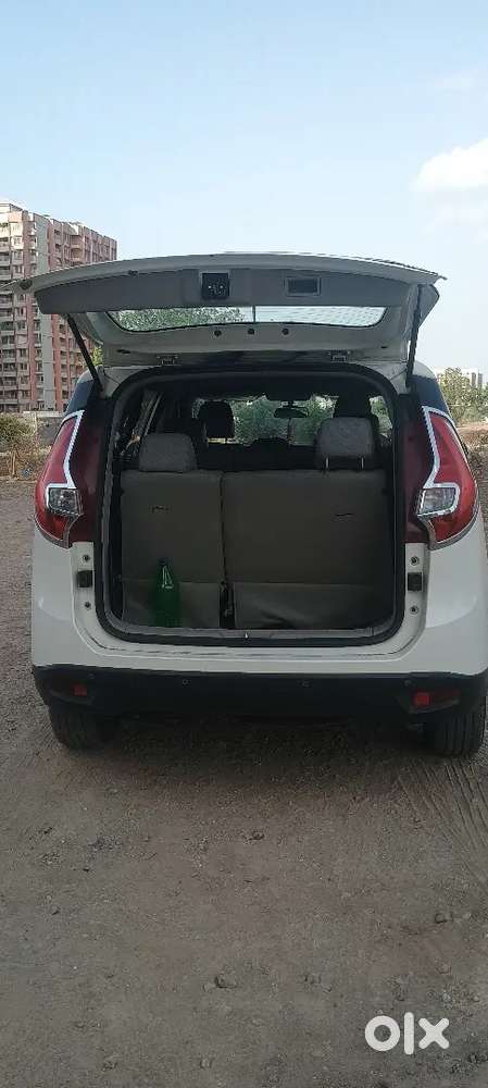 Mahindra Marazzo 2021