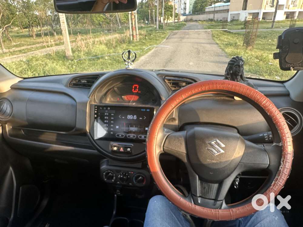 Maruti Suzuki S-presso Vxi Plus, 2022, Petrol