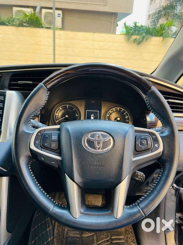 Toyota Innova Crysta Zx 2.4 Diesel 7 Seater, 2022, Diesel