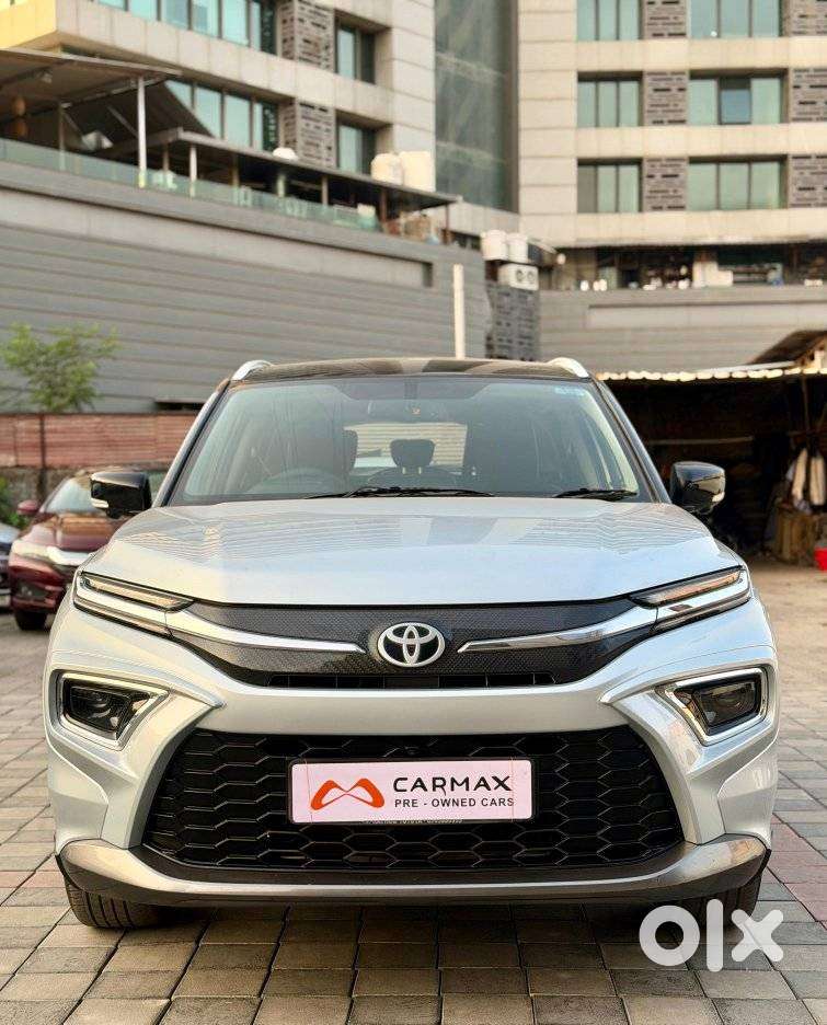 Toyota Urban Cruiser Hyryder 1.5 V Hybrid, 2023, Petrol