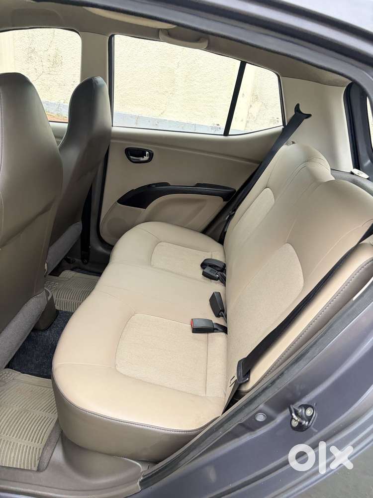 Hyundai I10 Sportz, 2015, Petrol