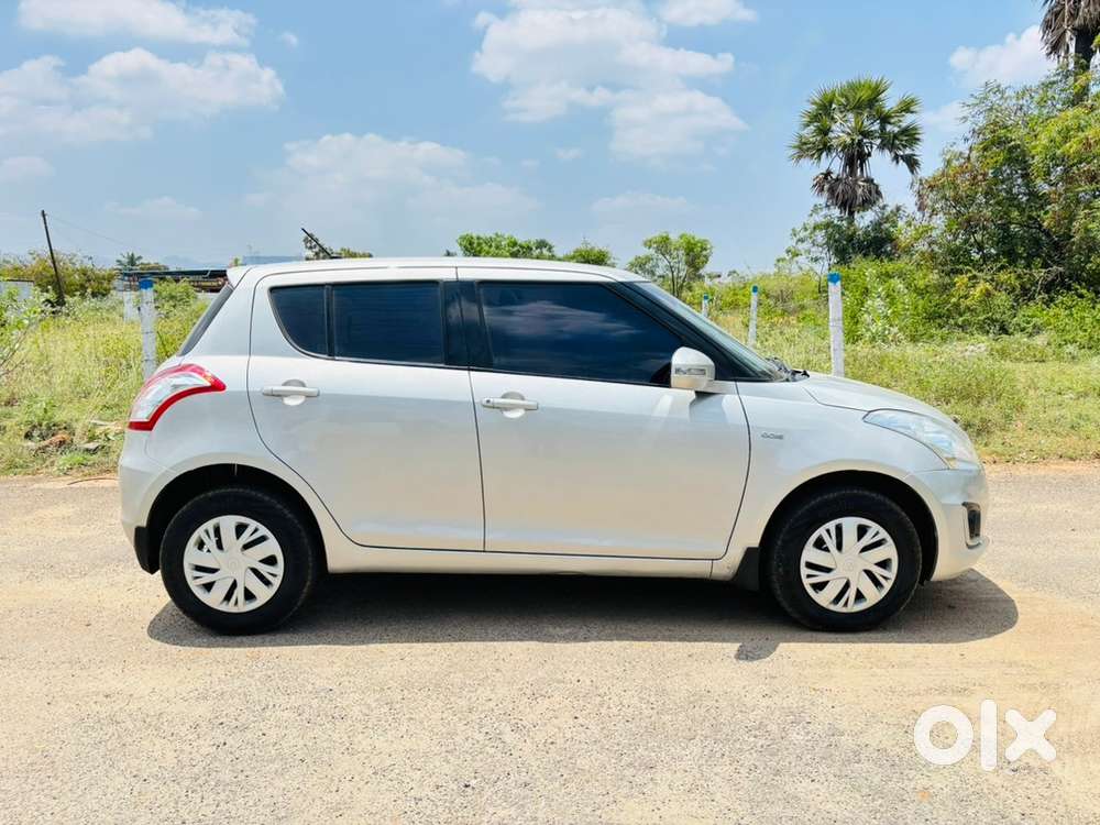 Maruti Suzuki Swift 2015 Diesel 74580 Km Driven