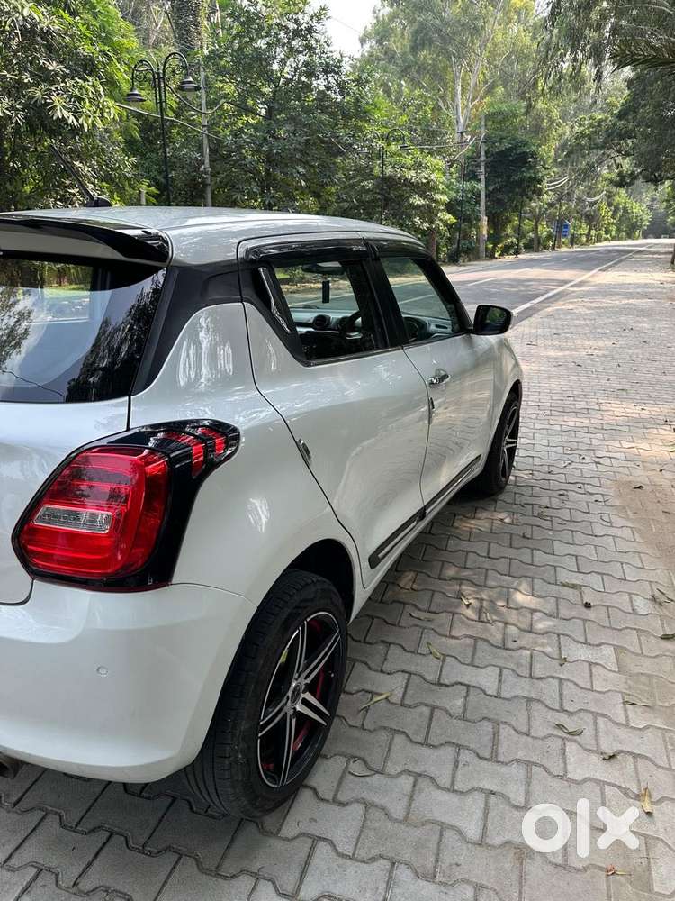 Maruti Suzuki Swift Vvt Vxi, 2021, Petrol