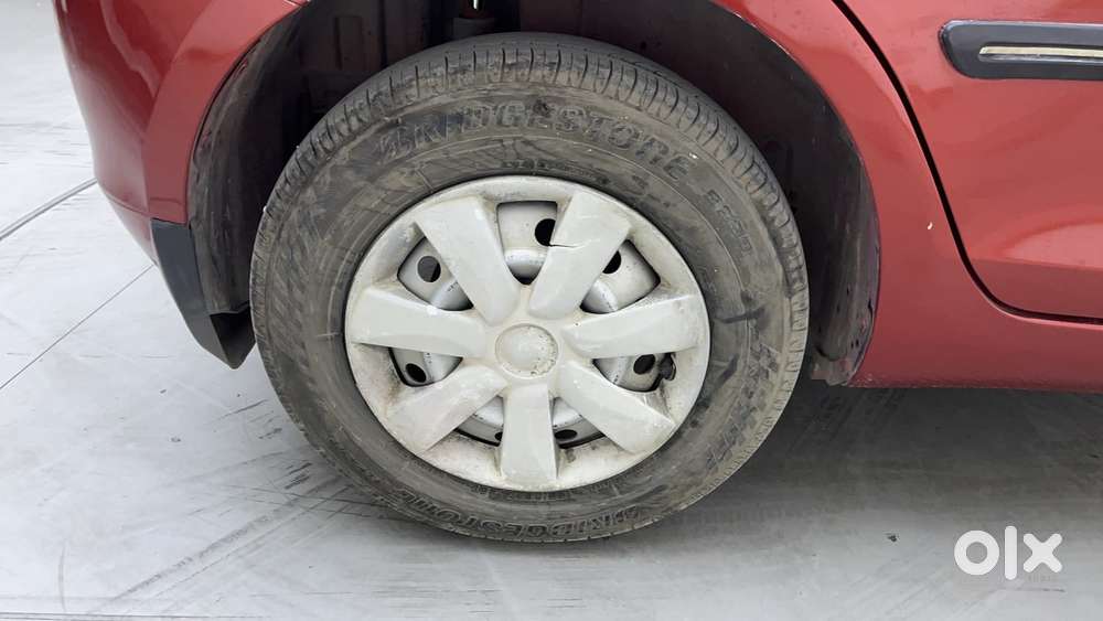 Maruti Suzuki Swift Lxi 2018, 2011, Petrol