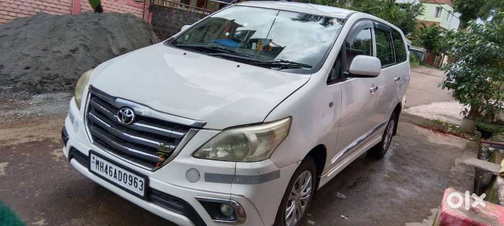 Toyota Innova Diesel 2015