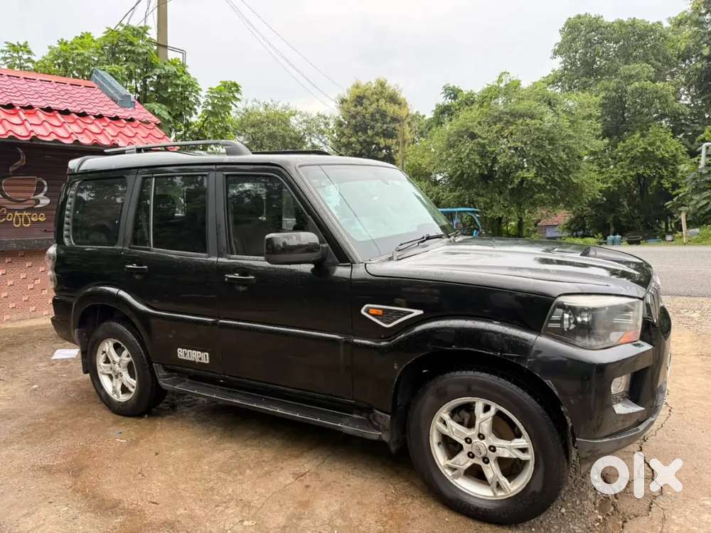 Mahindra Scorpio 2.2 S10 2015