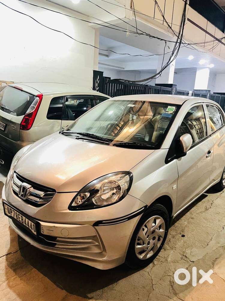 Honda Amaze In Silver Colour Purchased In 2015