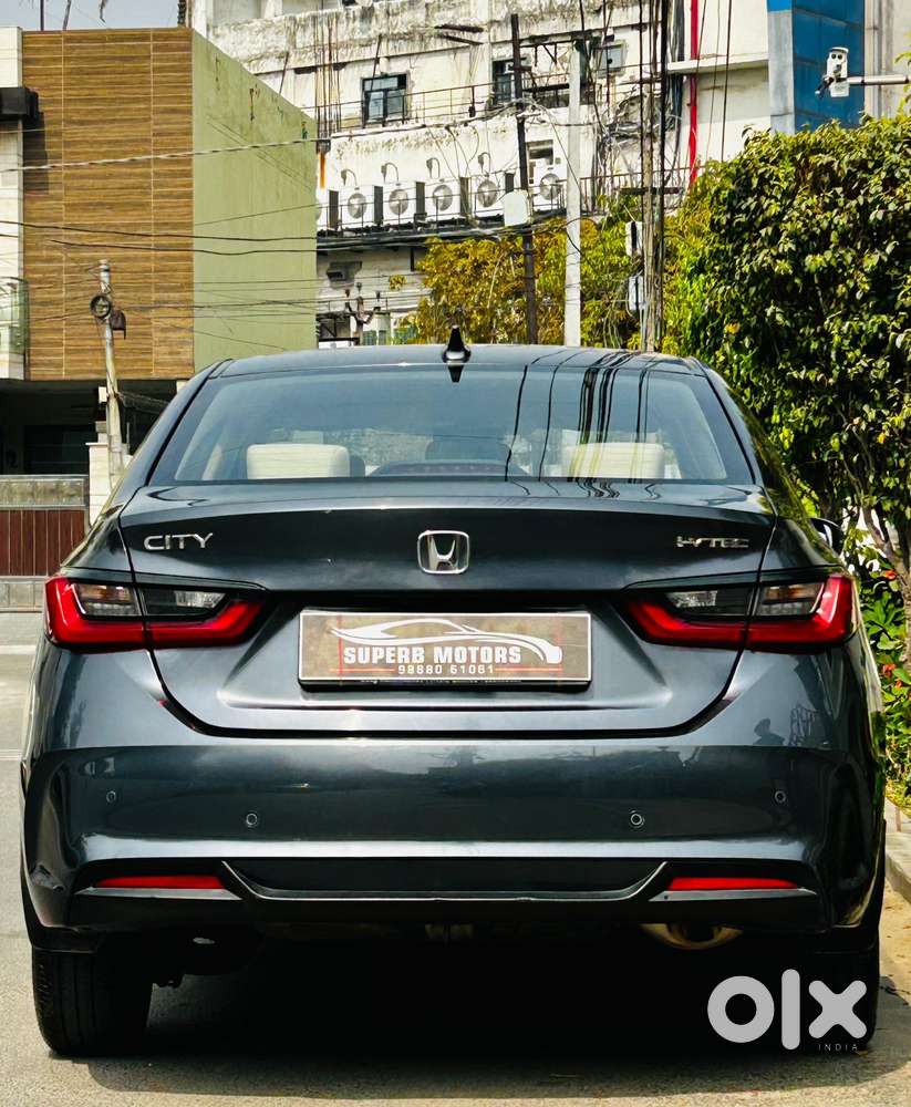 Honda City 1.5 V 5th Gen I-vtec Mt, 2024, Petrol