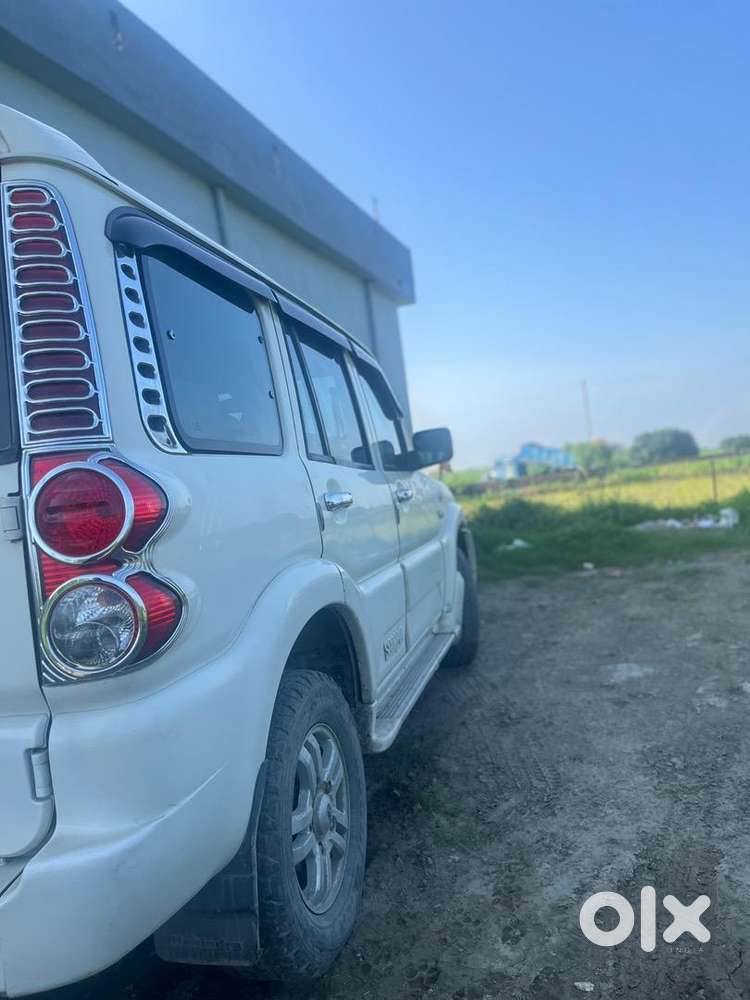 Mahindra Scorpio 2012 Diesel Well Maintained