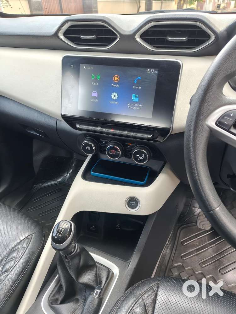 Nissan Magnite Xv Turbo, 2021, Petrol