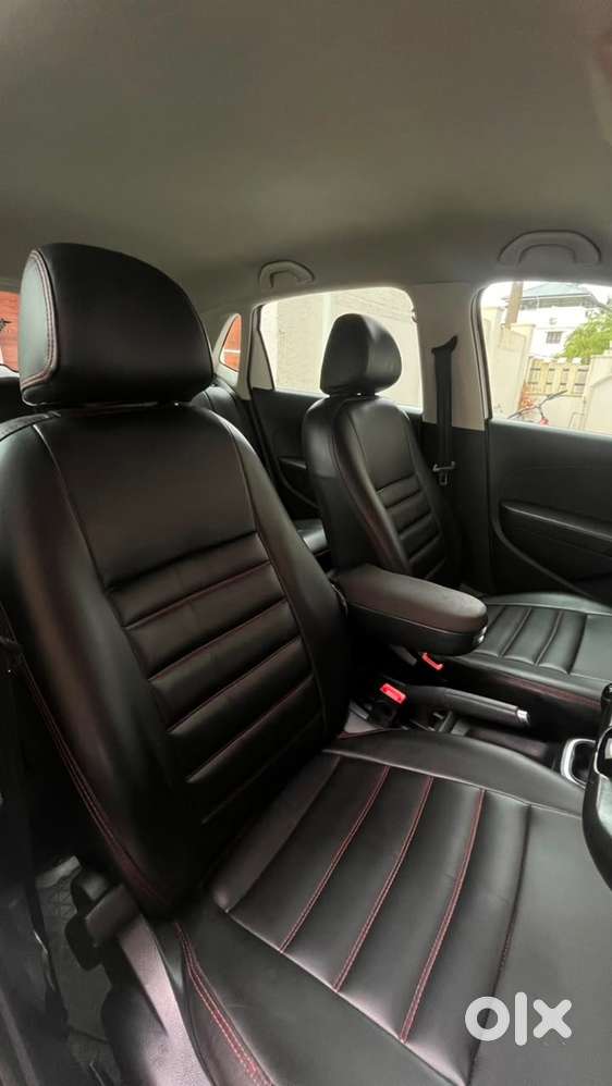 Volkswagen Polo Petrol 2021