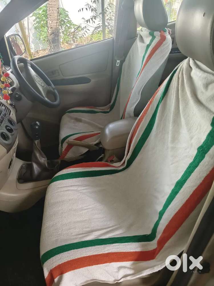 Toyota Innova 2009 Diesel Good Condition
Insurance:new
Tyres:80%