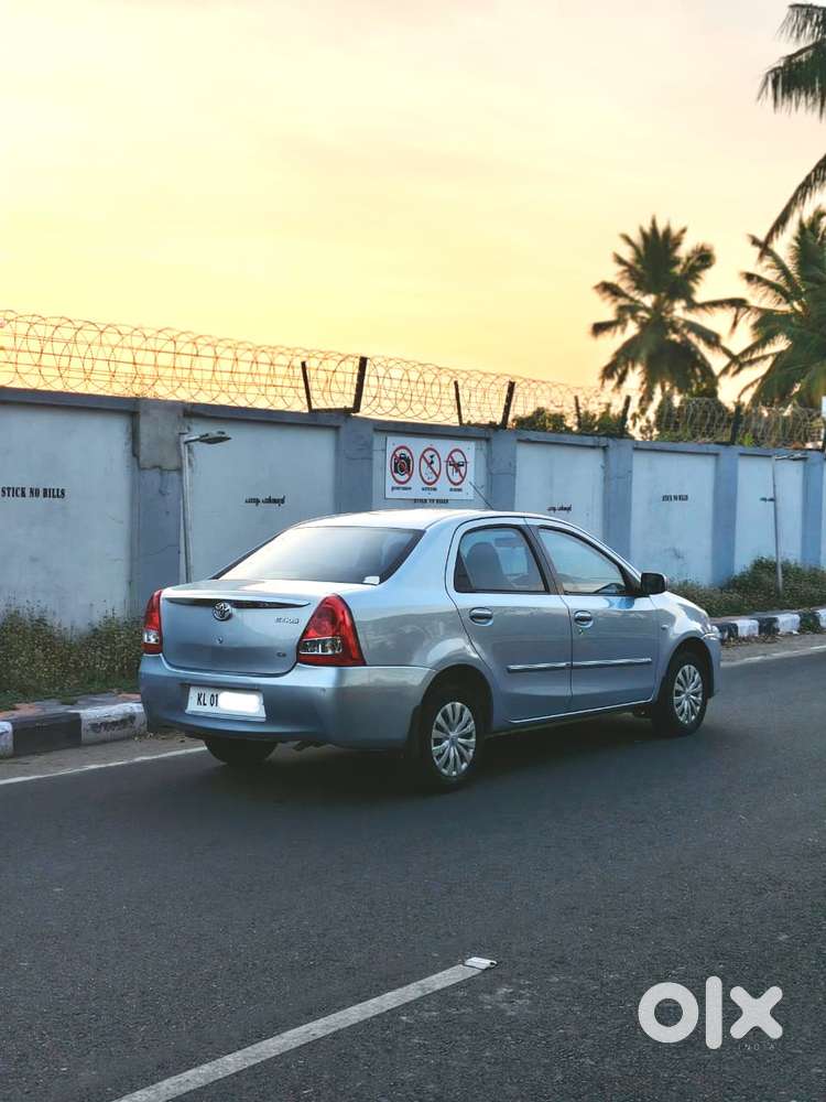 Toyota Etios 2010-2012 G, 2011, Petrol