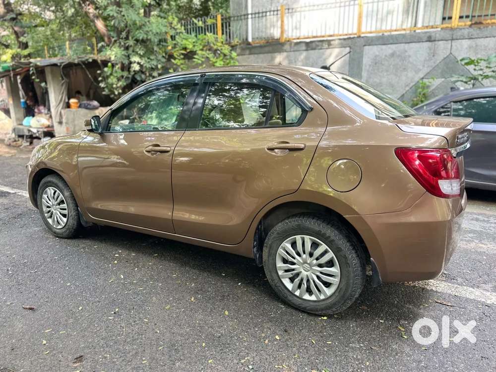 Maruti Suzuki Dzire 1.2 Vxi Amt, 2017, Petrol