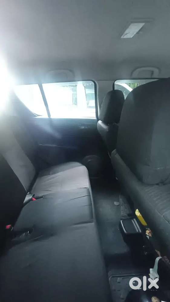 Swift Maruti 2017 Petrol Manual Second Owner