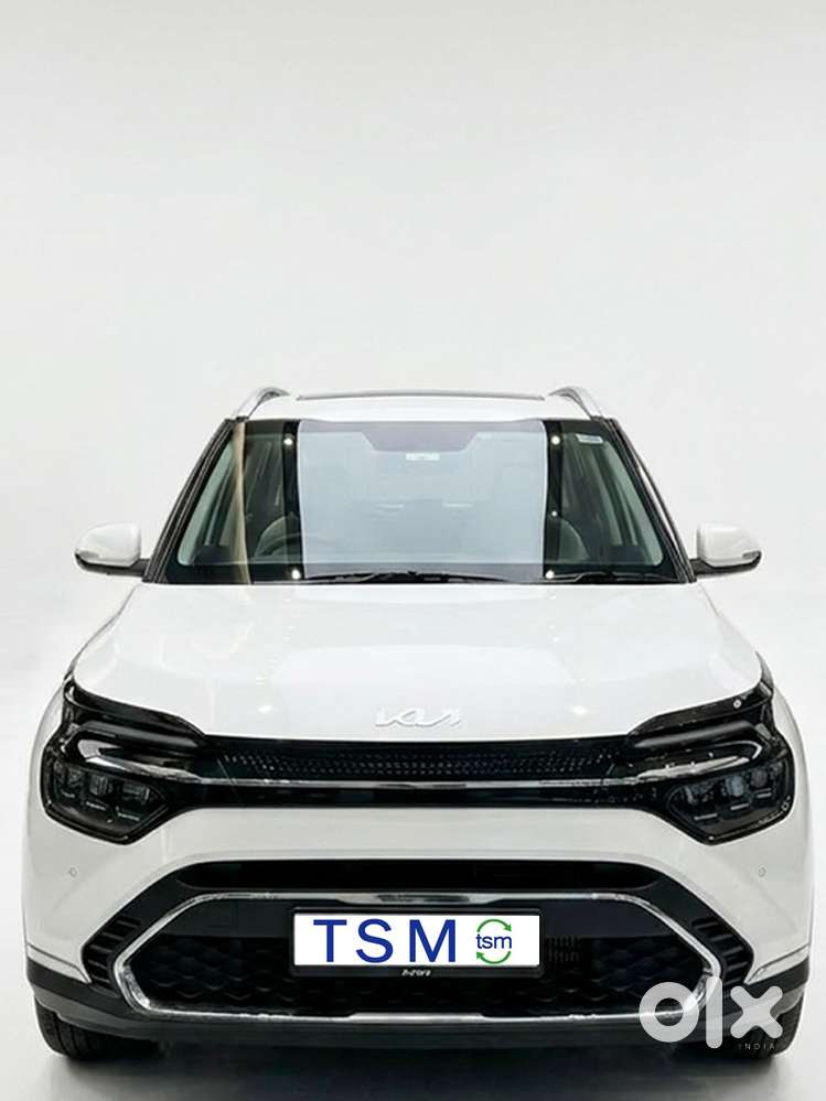 Kia Carens 1.5 Luxury Plus Turbo Dct 7 Str, 2023, Petrol