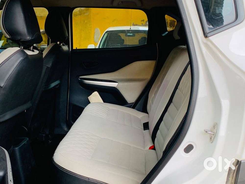 Nissan Magnite Kuro Edition Petrol Amt, 2024, Petrol