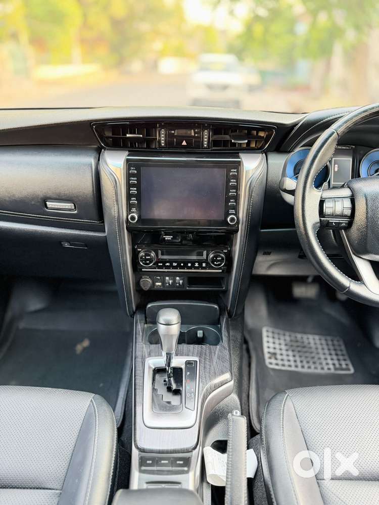 Toyota Fortuner 4x2 At 2.8 Diesel, 2022, Diesel