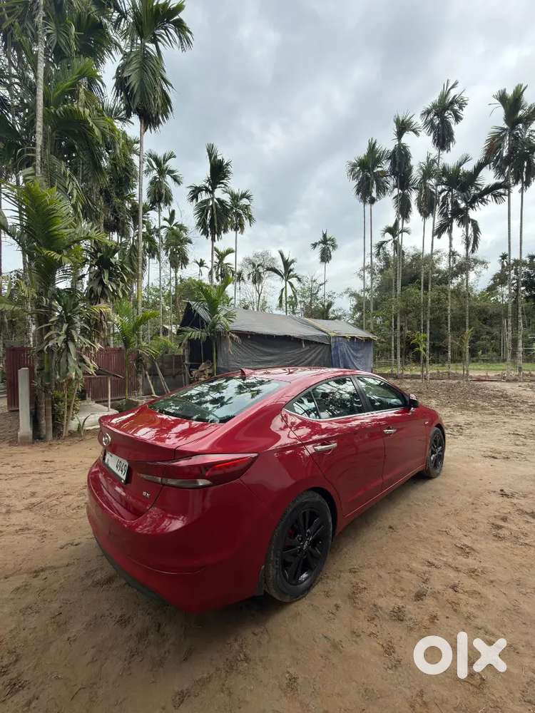 Hyundai New Elantra 2017 Petrol 47000 Km Driven