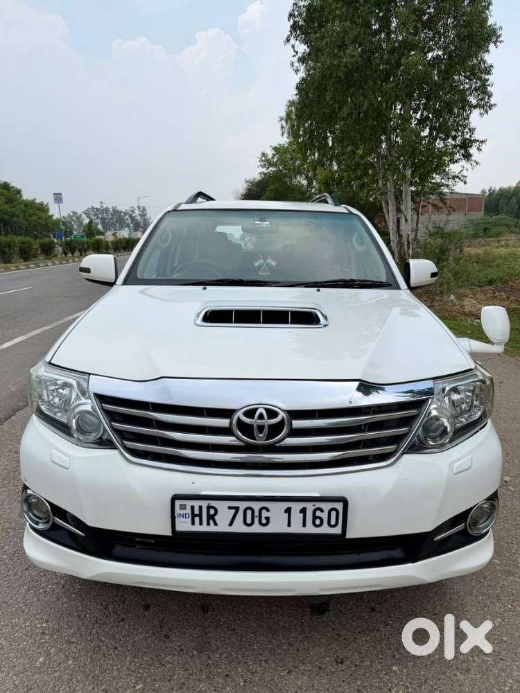 Toyota Fortuner 3.0 4x2 Automatic, 2015, Diesel