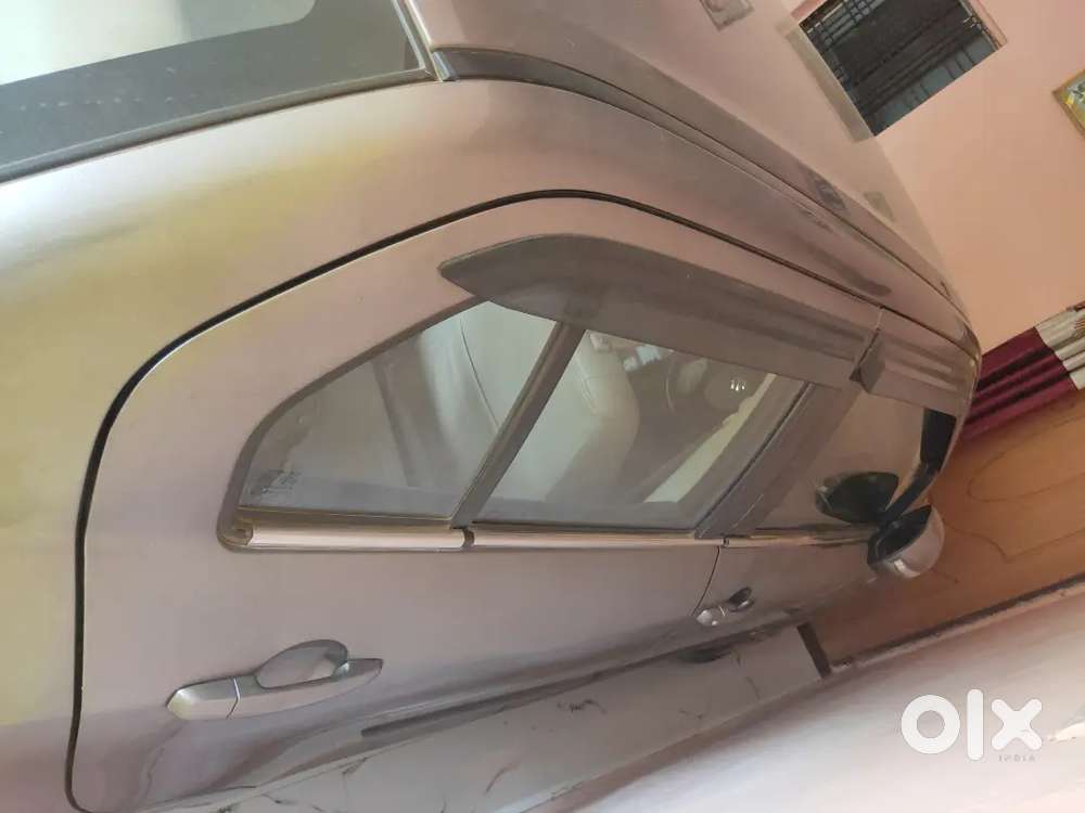 Maruti Suzuki Swift Dzire 2016 Petrol 46000 Km Driven