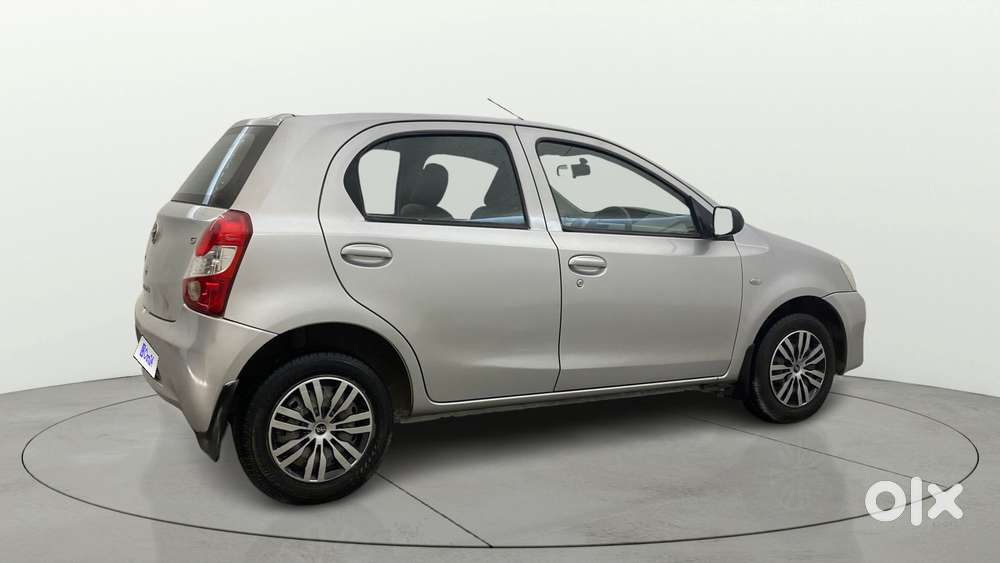 Toyota Etios Liva 2014-2016 G, 2015, Petrol