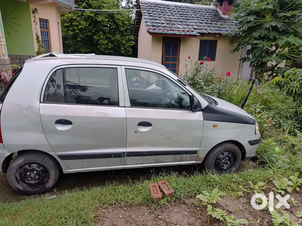 Hyundai Santro Le 2004 पेट्रोल