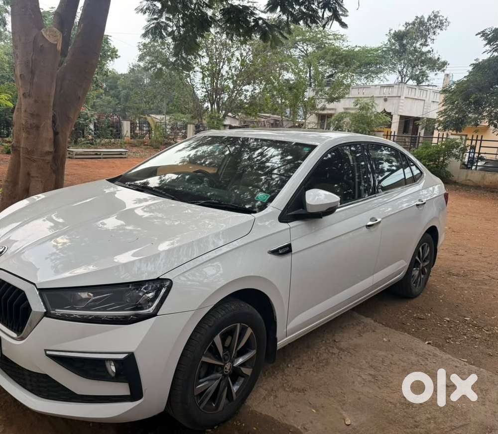 Skoda Slavia 2023 Petrol Well Maintained
