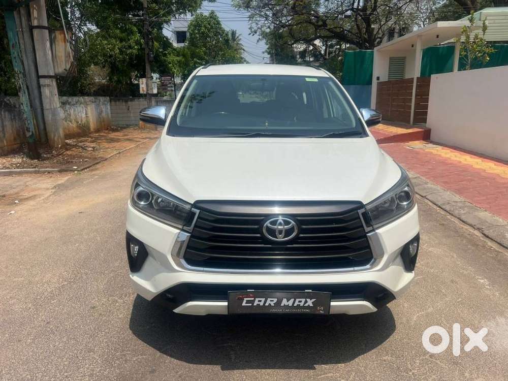 Toyota Innova Crysta