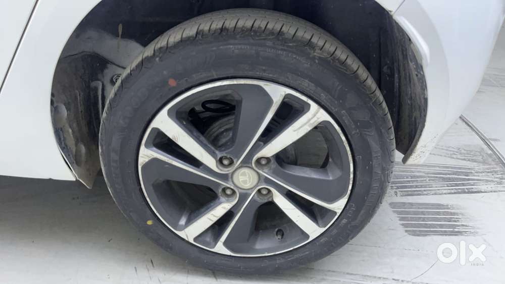 Tata Altroz 1.5 Xz(o) Diesel, 2020, Diesel