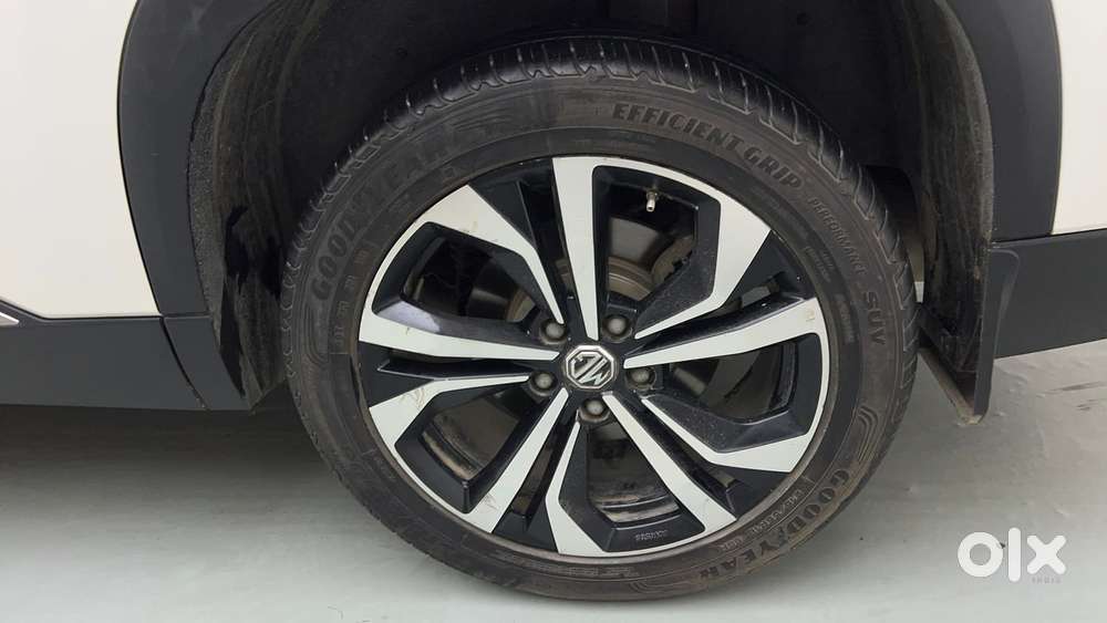 Mg Hector Sharp Pro 1.5 Turbo Cvt, 2023, Petrol