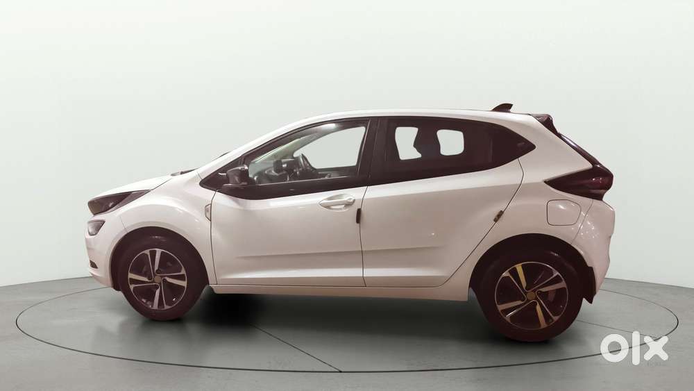 Tata Altroz Xz Plus (s) Icng, 2023, Cng & Hybrids