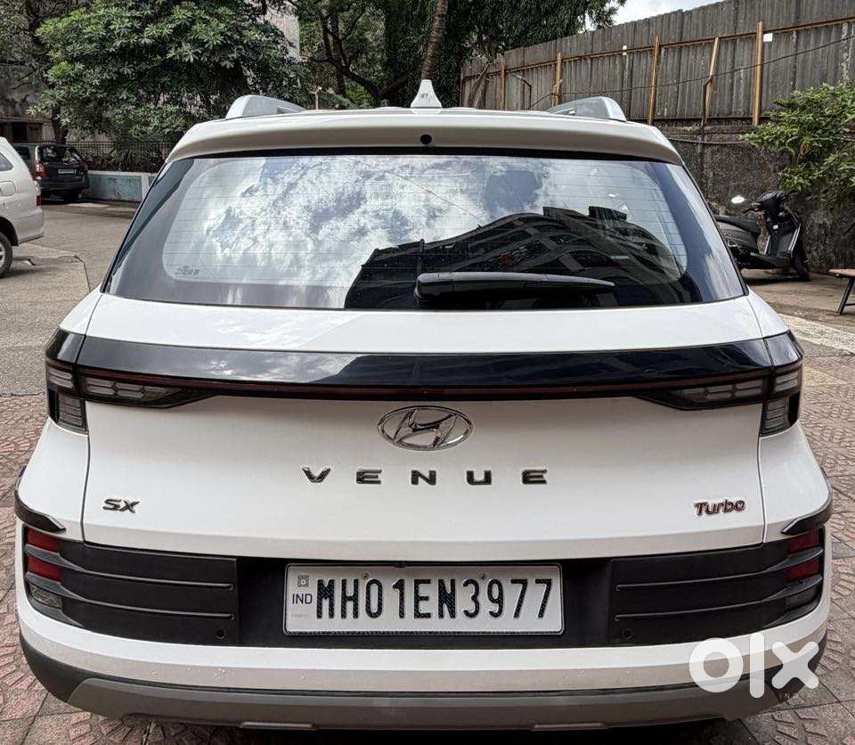 Hyundai Venue 1.0 Sx Turbo Dct, 2024, Petrol