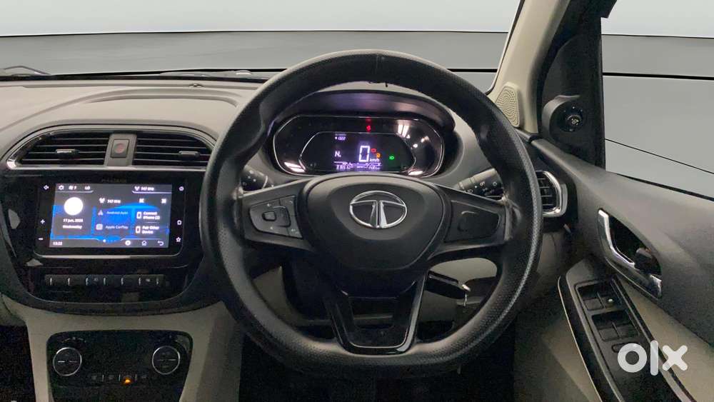 Tata Tiago Xza Plus, 2022, Petrol