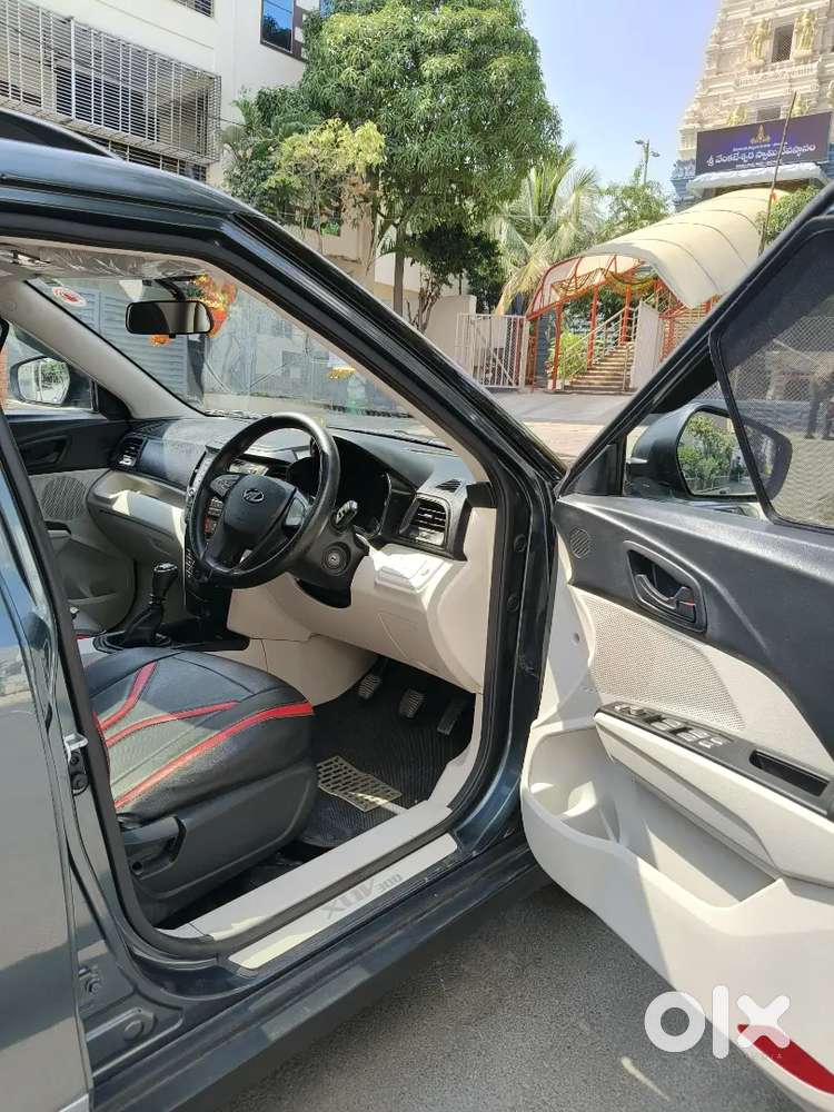 Mahindra Xuv300 W6 Diesel 38000 Kms Non Accident Showroom Service