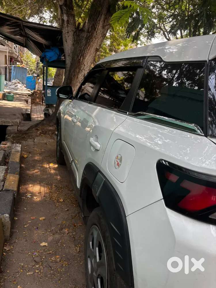 Maruti Suzuki Brezza 2025 First Owner
