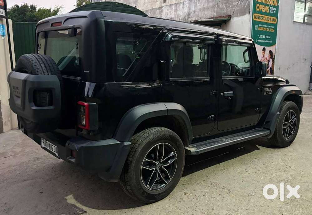 Mahindra Thar Roxx, 2025, Petrol