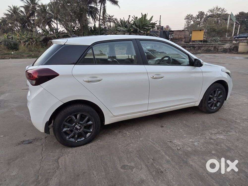 Hyundai Elite I20 Sportz (o) 1.2, 2020, Petrol