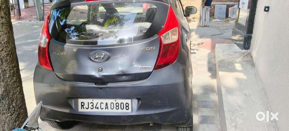 Hyundai Eon 2012 Petrol 75700 Km Driven