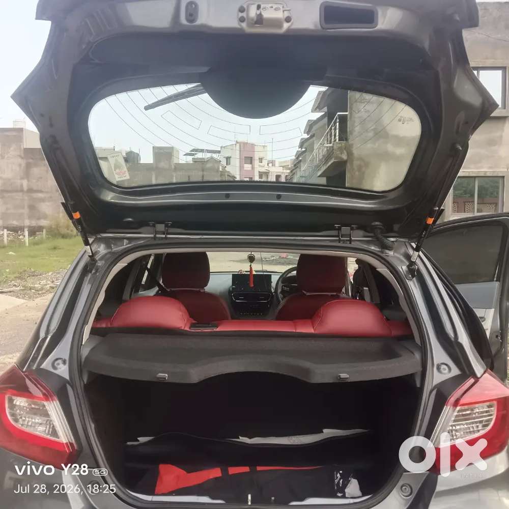 Tata Tiago 1.2 Revotron 2025