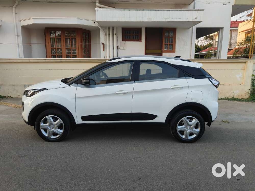 Tata Nexon 1.2 Revotron Xz, 2020, Petrol