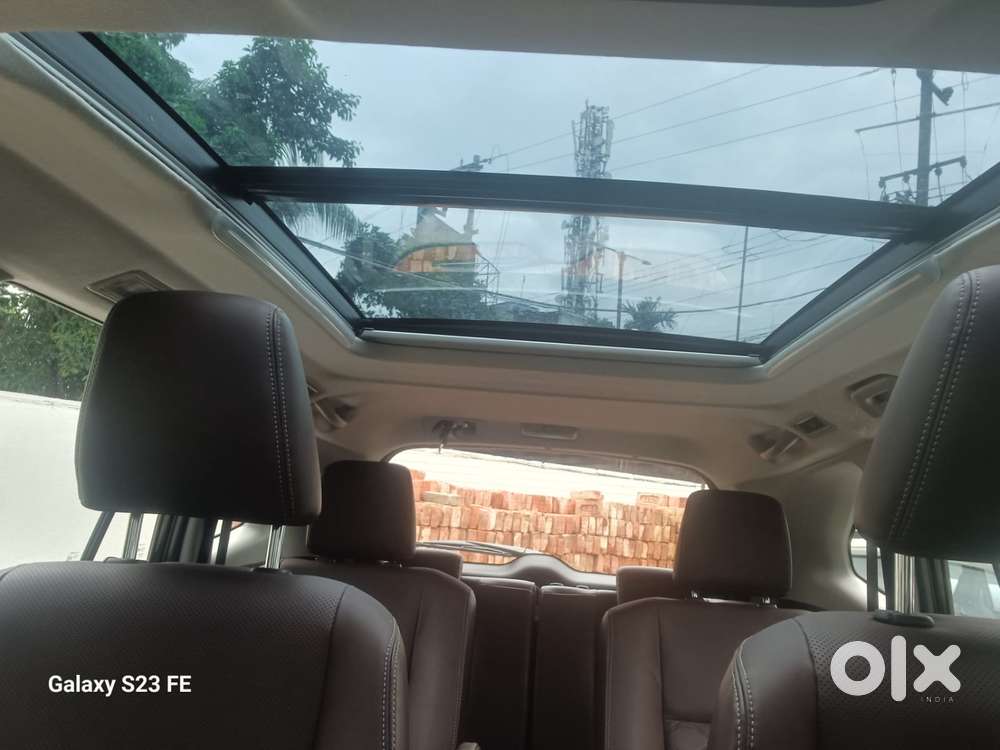 Toyota Innova Hycross 2.0 Zx Hybrid 7 Str, 2024, Petrol