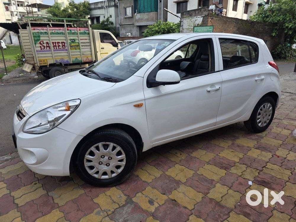 Hyundai I20 Magna, 2011, Petrol