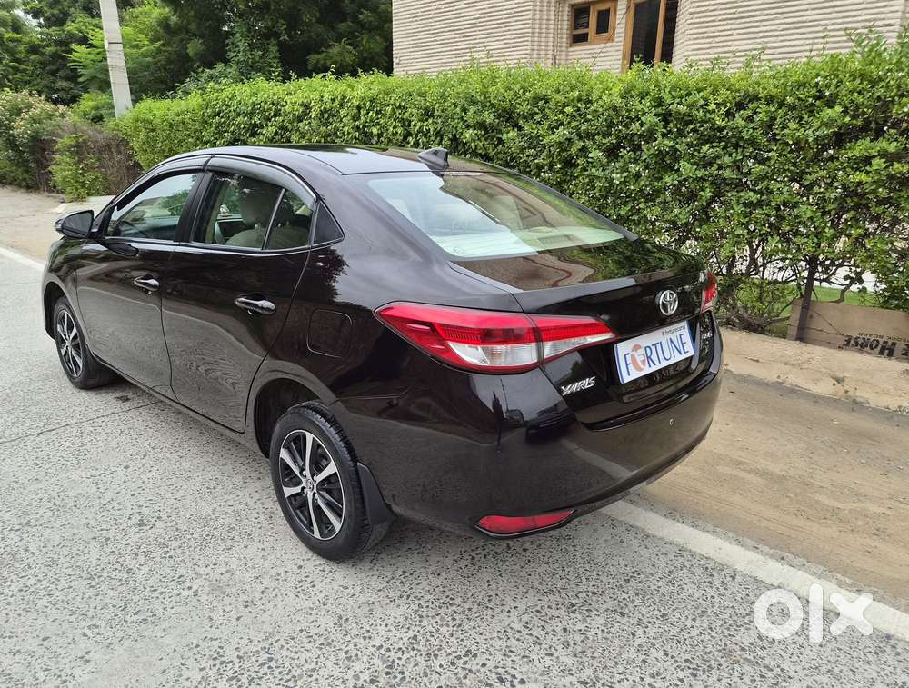 Toyota Yaris G Cvt, 2020, Petrol