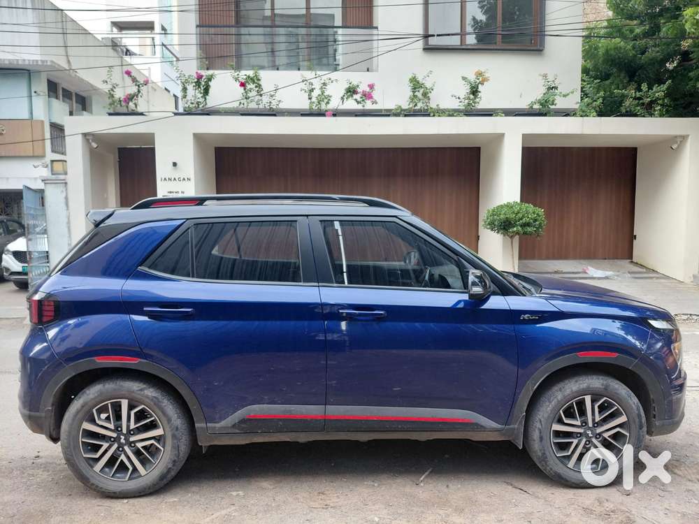 Hyundai Venue N Line N8 Dct Dual Tone, 2023, Petrol