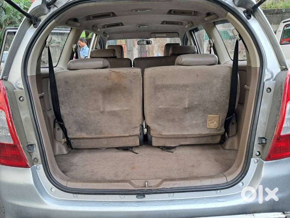 Toyota Innova 2.5 G (diesel) 8 Seater, 2016, Diesel