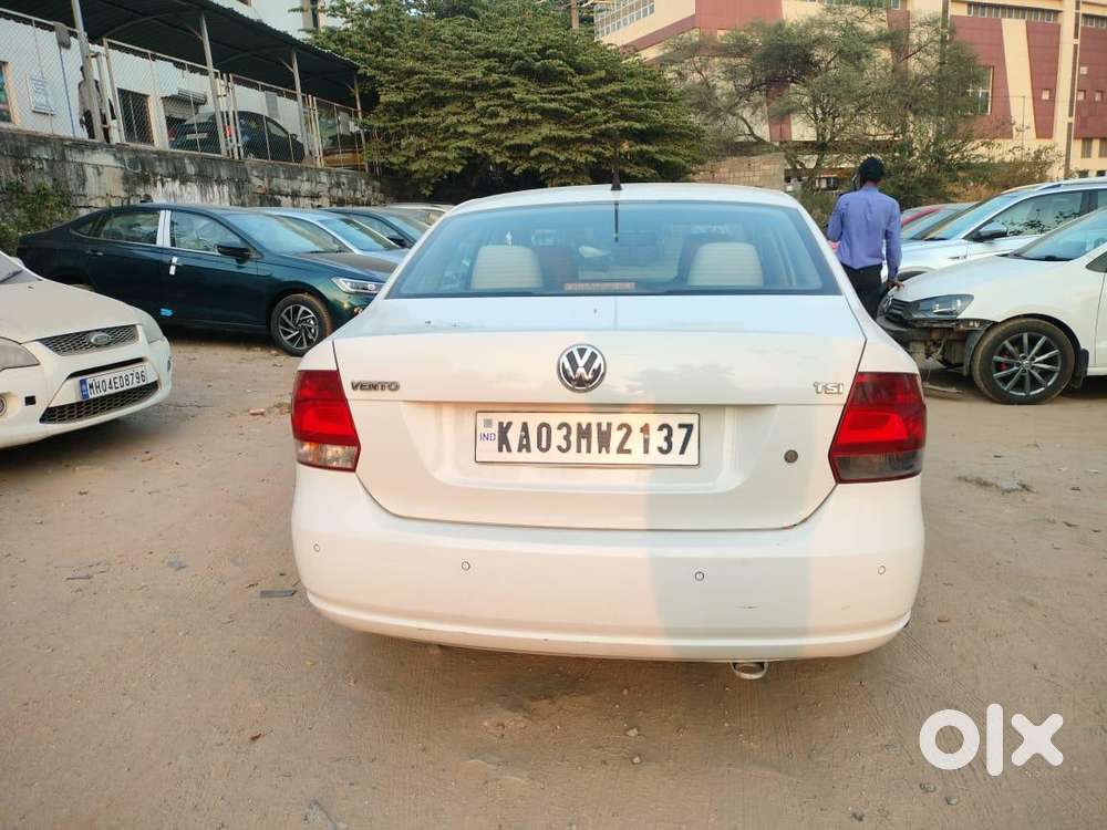 Volkswagen Vento 2013-2015 1.2 Tsi Comfortline At, 2015, Petrol
